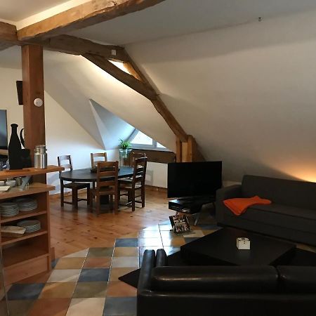 Le Pipapo Apartament Saint-Martin-de-Bavel Zewnętrze zdjęcie