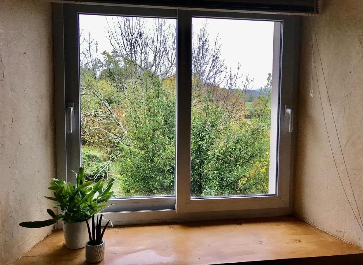 Le Pipapo Apartament Saint-Martin-de-Bavel Zewnętrze zdjęcie